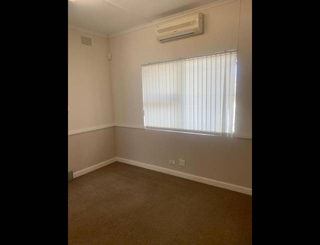 BUSINESS PROPERTY TO RENT IN MILL PARK